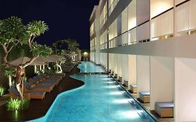 Ossotel Legian Bali